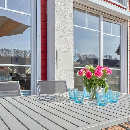 Beautiful Home In Zerpenschleuse With Kitchen Exterior photo